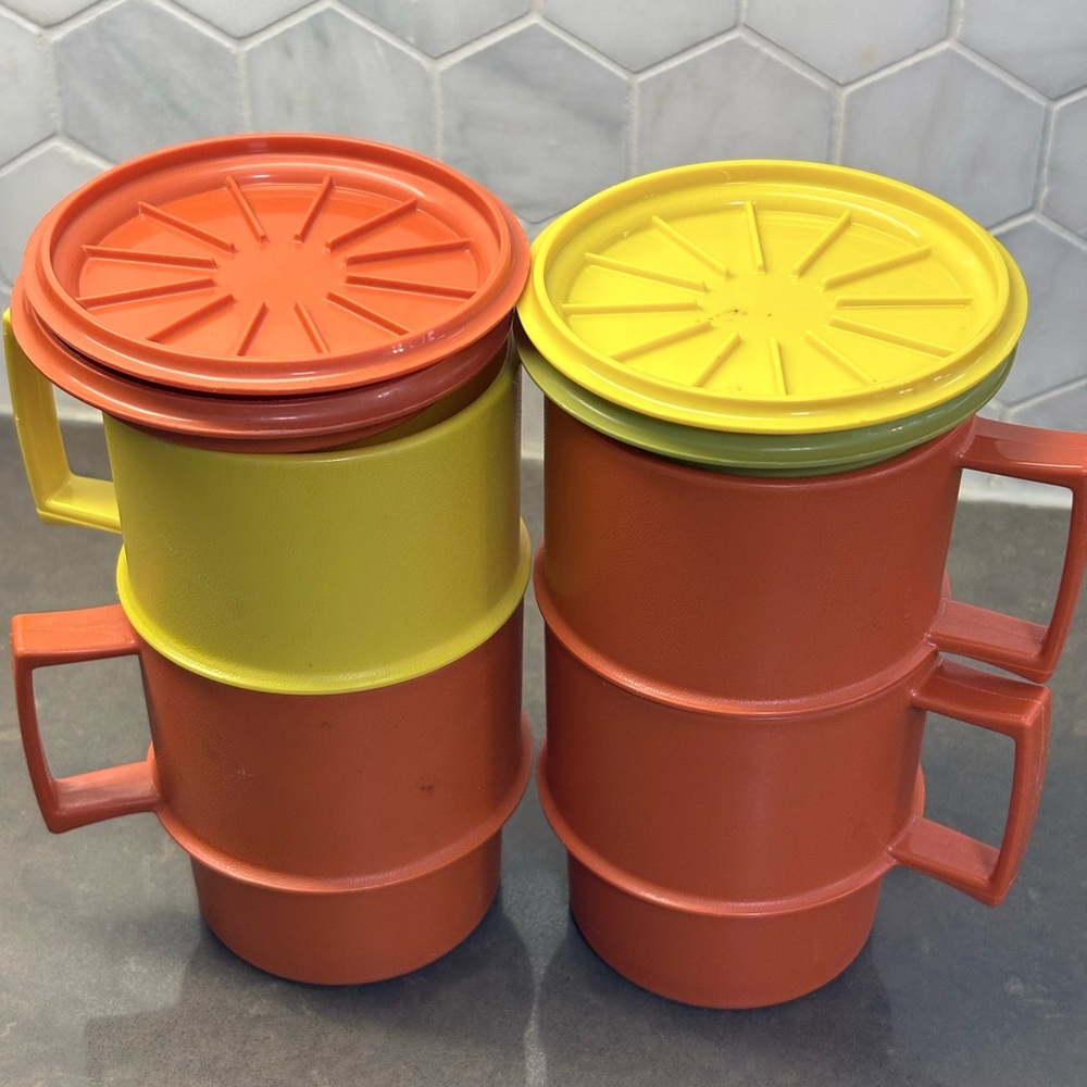 Vintage Tupperware  Orange and Yellow Mugs with lids